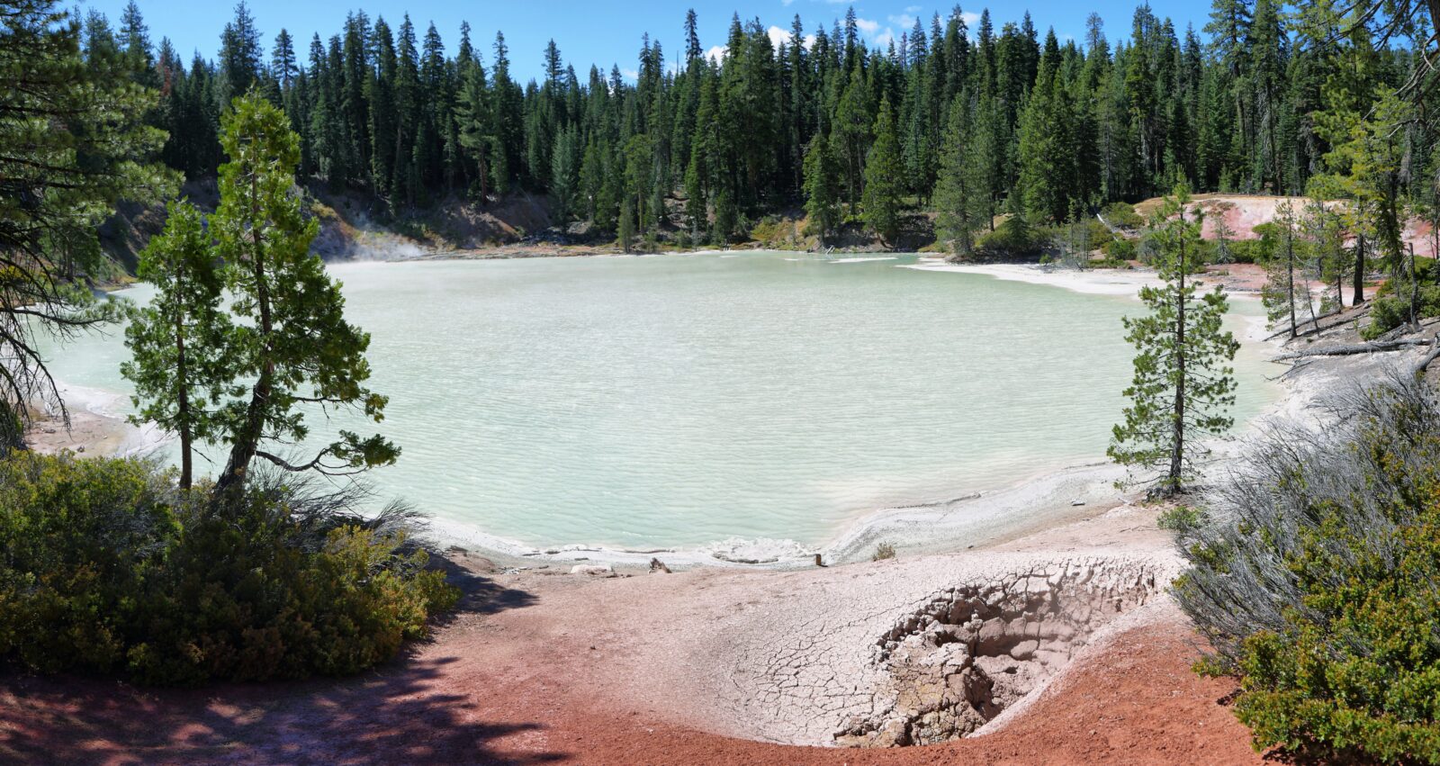 Boiling Spring Lake is one of our favorite Lakes in Lasssen Volcanic Park.