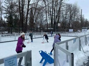 Winter weekend event of Ice skating