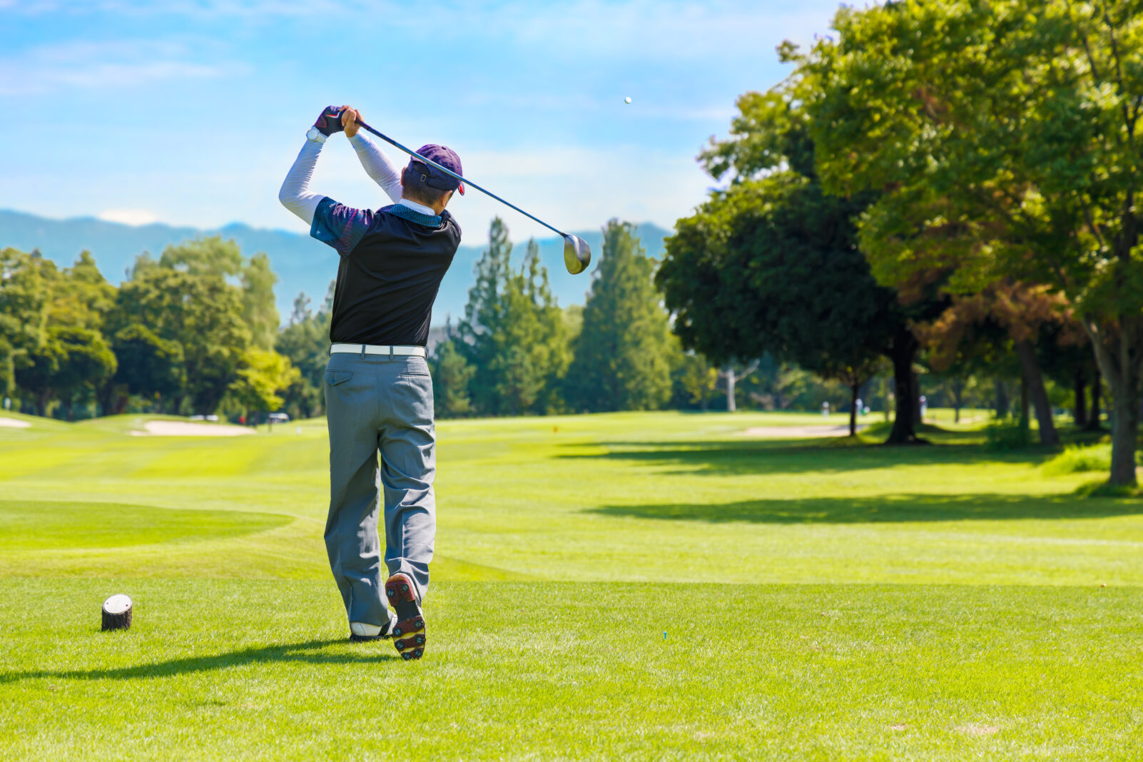 Golfer on green at Bailey Creek Golf Course